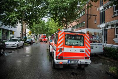 Esslingen: Mann versucht zu kochen - Wohnung verrauch, Essen angebrannt, Feuerwehr im Einsatz